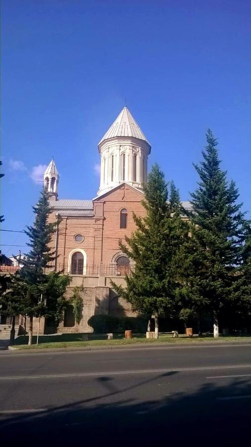 Hotel Lile Tbilisi Exterior photo